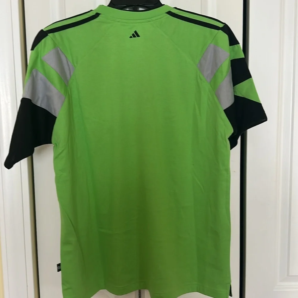 NWT Adidas Green Short Sleeve Athletic T-Shirt Men's L